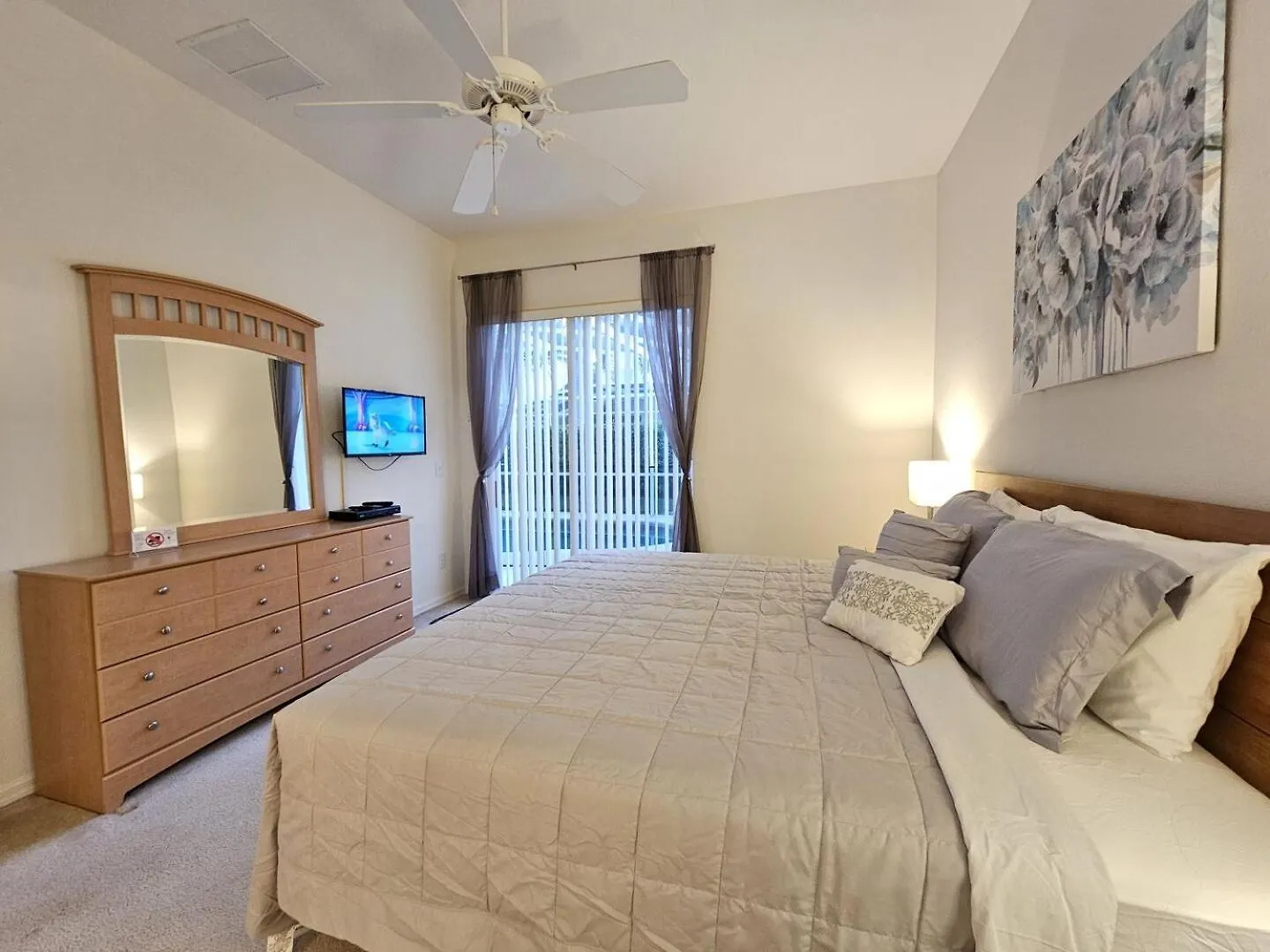 Gated, Private Pool, Pool Table, 8 Miles To Disney, 21 Miles To Universal, Wifi Davenport
