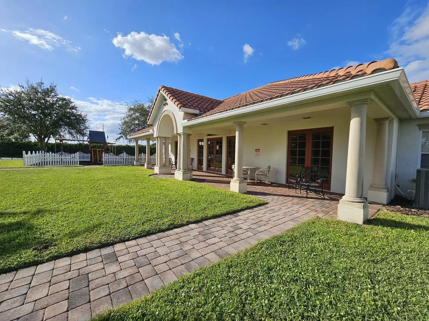 Gated, Private Pool, Pool Table, 8 Miles To Disney, 21 Miles To Universal, Wifi Davenport