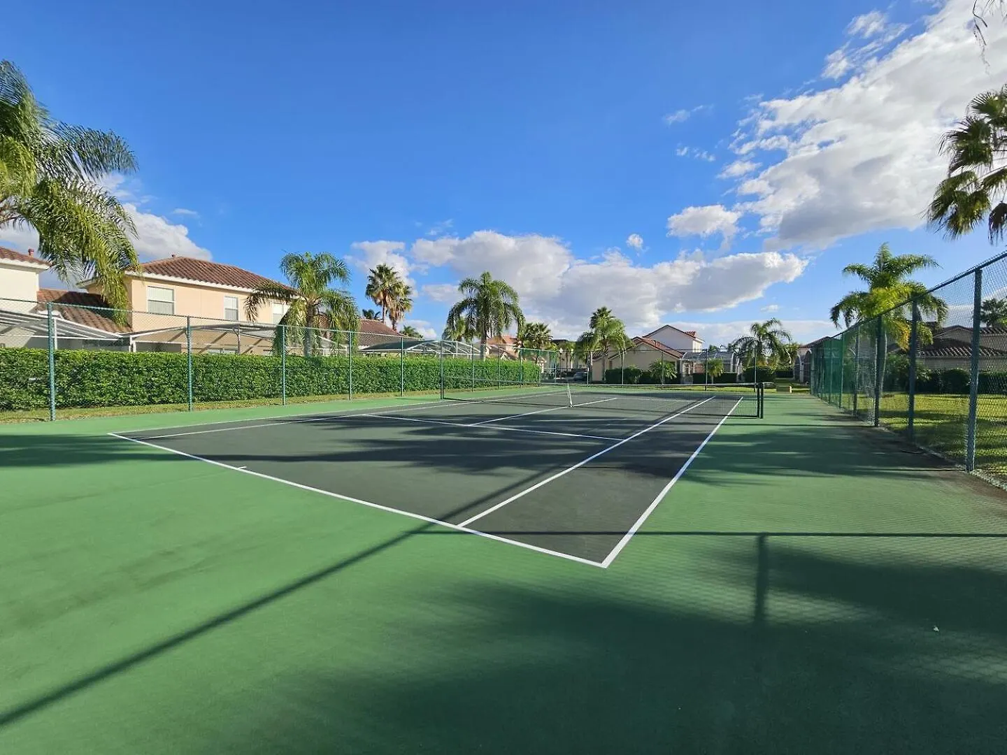 Holiday home Gated, Private Pool, Pool Table, 8 Miles To Disney, 21 Miles To Universal, Wifi Davenport United States