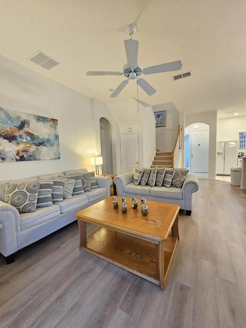 Gated, Private Pool, Pool Table, 8 Miles To Disney, 21 Miles To Universal, Wifi Davenport Holiday home
