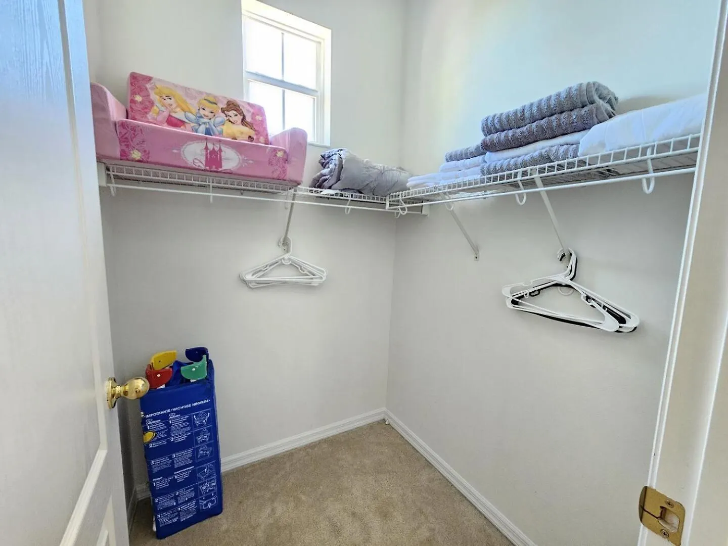 Holiday home Gated, Private Pool, Pool Table, 8 Miles To Disney, 21 Miles To Universal, Wifi Davenport